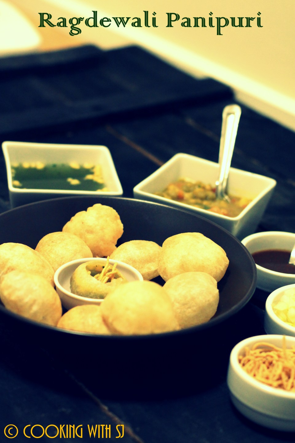 ragda panipuri
